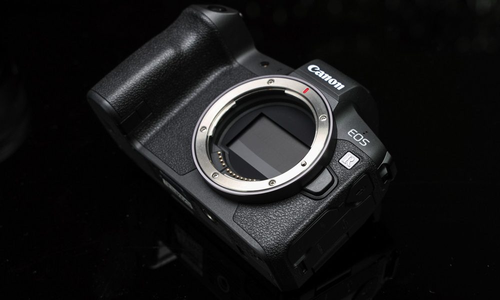 CANON EOS